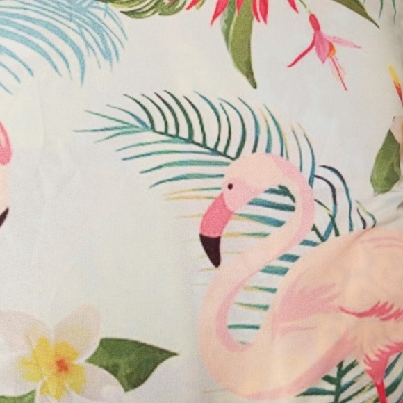 NEW Flamingo Pillow Cover 18 * 18 - Picture 3 of 3